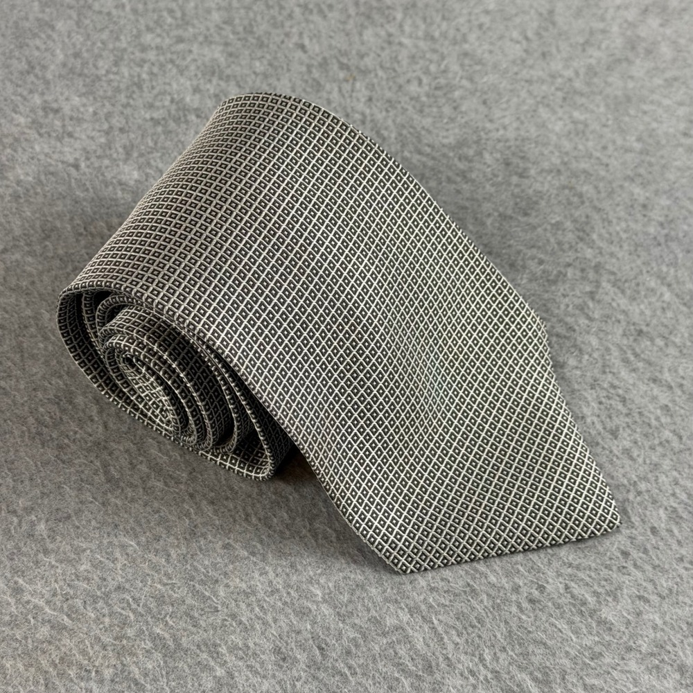 VTG Brooks Brothers Makers Mens Silk Tie Grey Black Geometric USA 58x3.75" NOTE